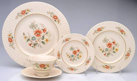 Temple Blossom 40 Piece Estate Set
