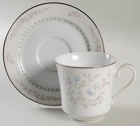 Tea Garden Flat Cup & Saucer Set