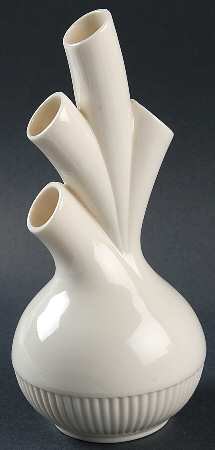 Temple Off White 4 Holder Flower Vase