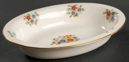 Teresa 9" Oval Vegetable Bowl