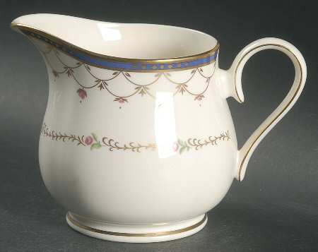 Terrace Rose Creamer