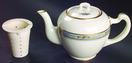 Trent Shape 522 Teapot & Lid with Infuser