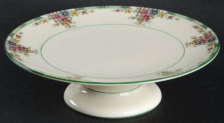 Trellis 9" Diameter Pedestal Cake Stand