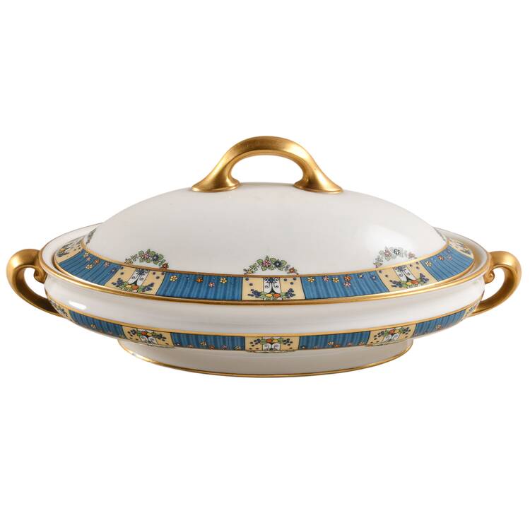 Tremont Oval Covered Vegetable
