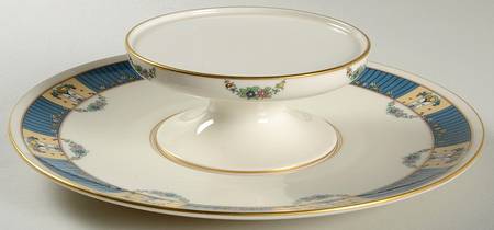 Tremont Cheese and Cracker Set