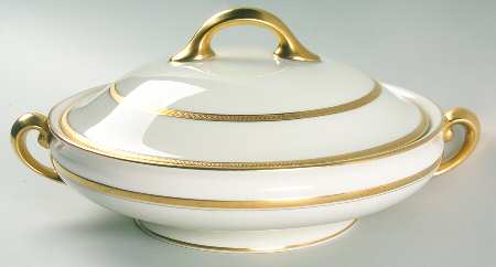 The Trentino Round Covered Vegetable