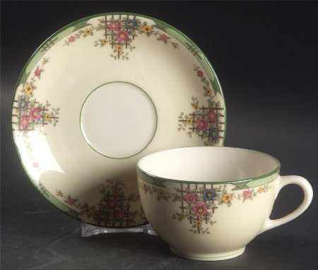 Trellis Ivory Flat Cup & Saucer Set