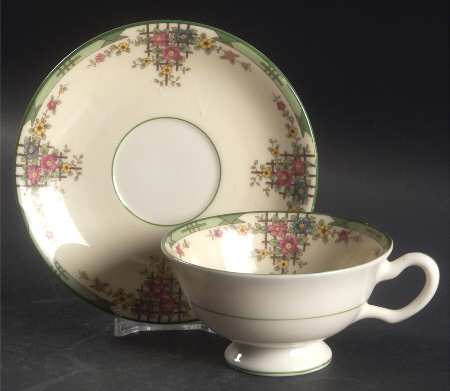 Trellis Ivory Footed Cup & Saucer Set
