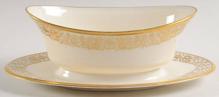 Tuscany Gravy Boat with Attached Underplate