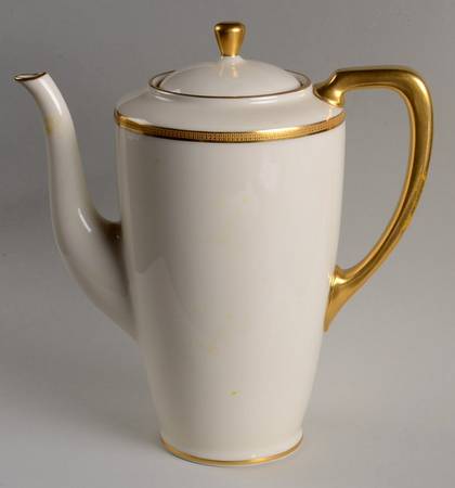 Tuxedo (Gold Backstamp) Shape 1960 Coffee Pot & Lid