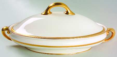 Tuxedo (Green Backstamp) Oval Covered Vegetable