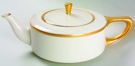 Tuxedo (Green Backstamp) Shape 1690 Teapot & Lid