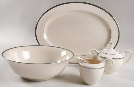 Tuxedo Platinum (Newer, Presidential Shape) 5 Piece Hostess Set