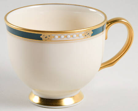 Union Footed Cup