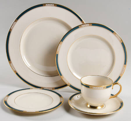 Union 40 Piece Estate Set