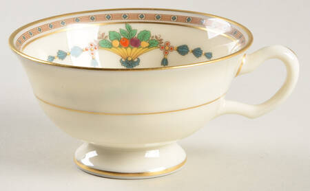 Vendome Footed Cup
