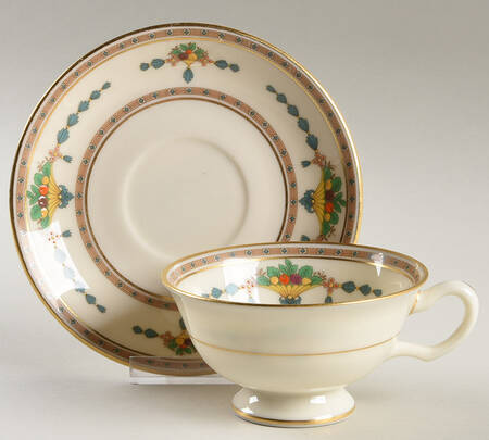 Vendome Footed Cup & Saucer Set
