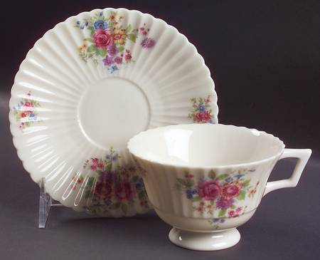 Victoria Footed Cup & Saucer Set