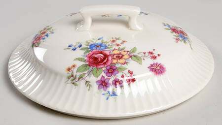 Victoria Lid for Round Vegetable