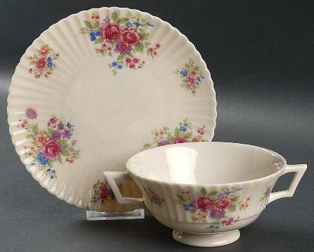 Victoria Footed Cream Soup Bowl & Saucer Set