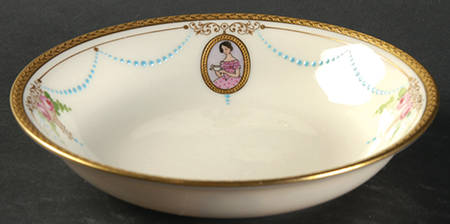 Virginian (Scalloped) Fruit/Dessert (Sauce) Bowl