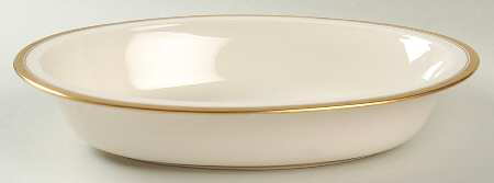 The Vondel 9" Oval Vegetable Bowl