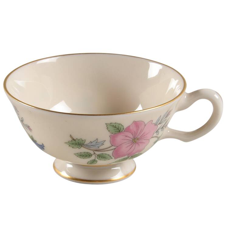 W323 Footed Cup