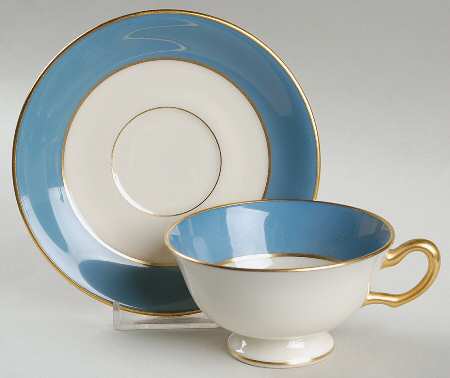 Washington Turquoise (Smooth) Footed Cup & Saucer Set