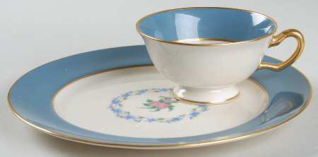 Washington Turquoise (Smooth) Snack Plate & Cup Set by Lenox