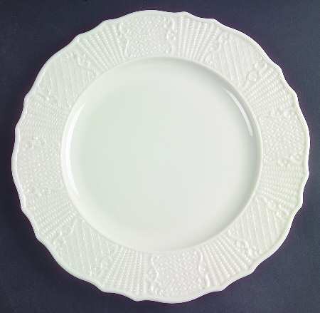 Washington Wakefield Off White Luncheon Plate