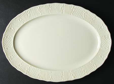 Washington Wakefield Off White 15" Oval Serving Platter
