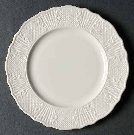 Washington Wakefield Off White Dessert/Pie Plate