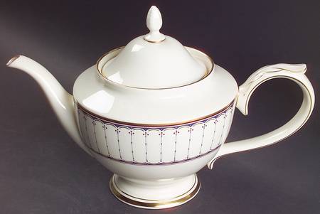 Weymouth Estates Teapot & Lid