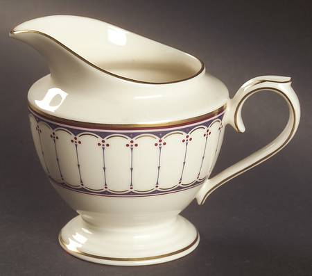 Weymouth Estates Creamer