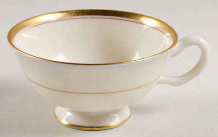 Westfield Footed Cup