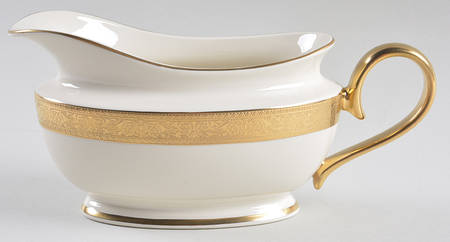 Westchester 1999 Shape Gravy Boat