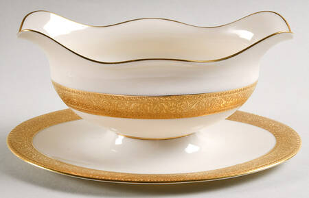Westchester Gravy Boat with Attached Underplate