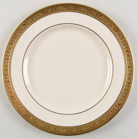 Westchester Millennium Dinner Plate