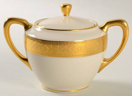Westchester Shape 1962 Sugar Bowl & Lid