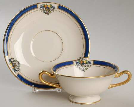 Westchester Footed Bouillon Cup & Saucer