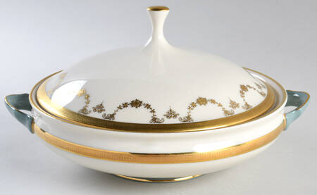 Westport Round Covered Vegetable