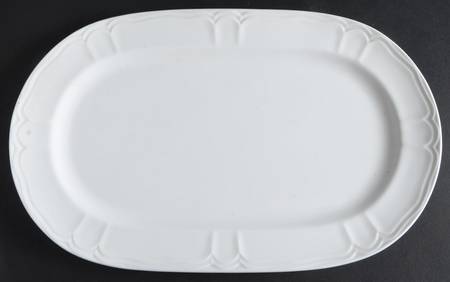 White Shore 13" Oval Serving Platter