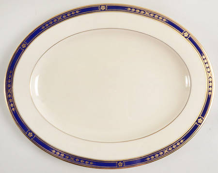 Winslow Castle 15" Oval Serving Platter