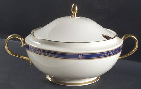 Winslow Castle Tureen & Lid-1999 Shape
