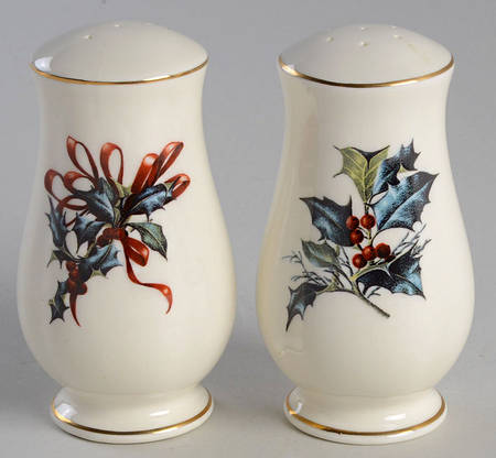 Winter Greetings Salt & Pepper Set