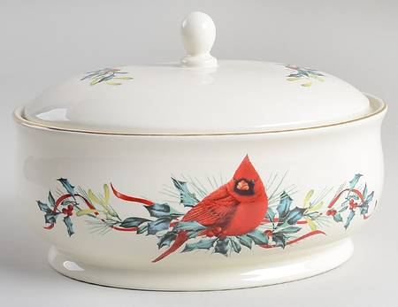 Winter Greetings 1 Quart Oval Covered Casserole