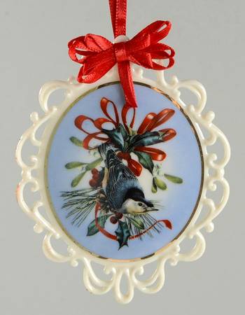 Winter Greetings Oval Pierced Edge Ornament
