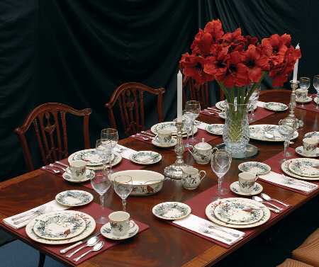 Winter Greetings 45 Piece Estate Set