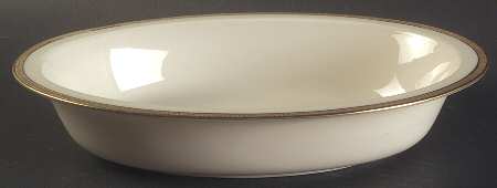 Windsor (Gold Backstamp) 9" Oval Vegetable Bowl