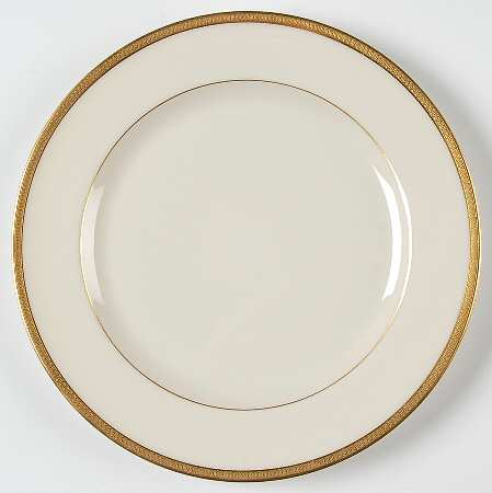Windsor (Green Backstamp) Luncheon Plate